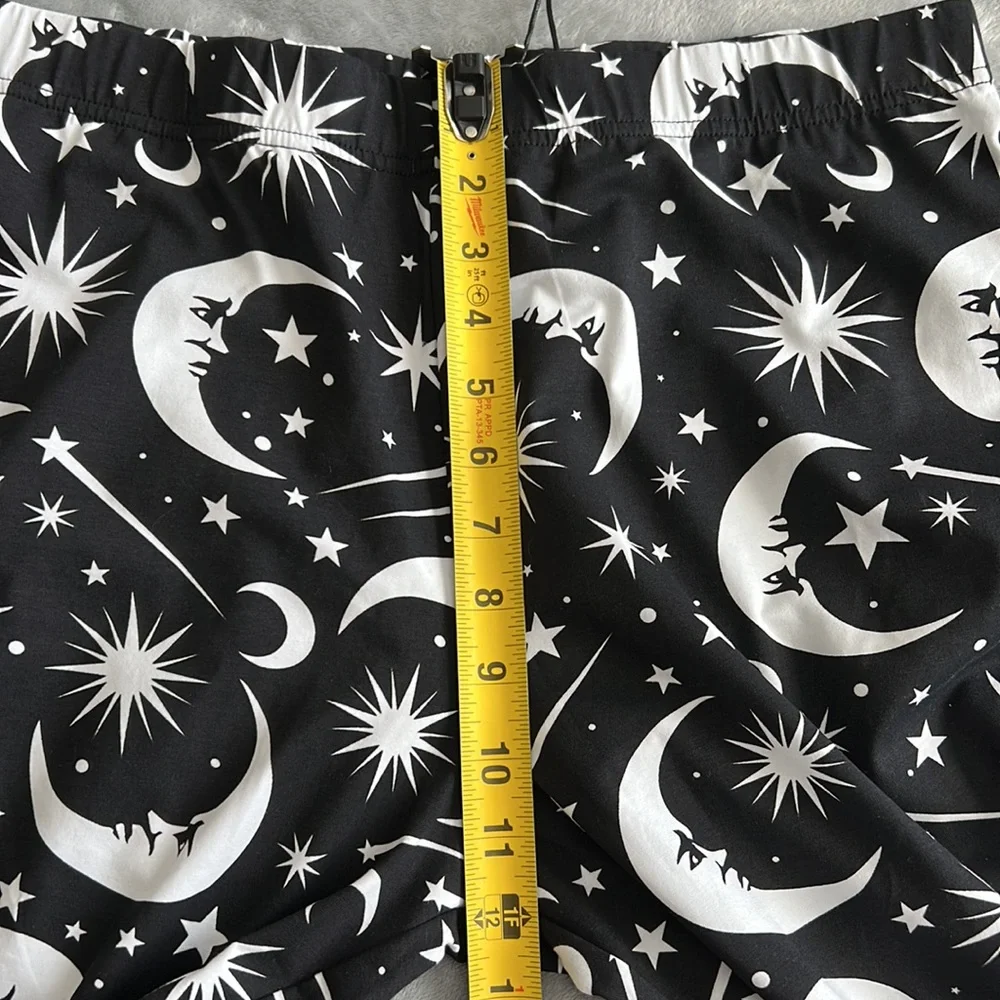 NWT Killstar Under The Stars Leggings Black White Size XXL - Picture 11 of 12